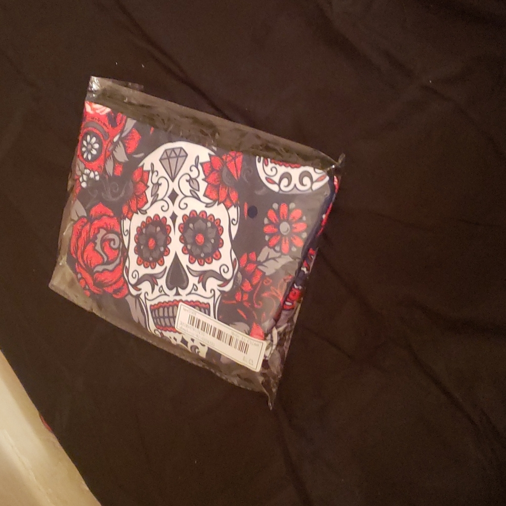 Sugar Skull & Floral Print Cosmetic Travel Bag- 8.5" x 5.5" x 2" - Picture 12 of 12